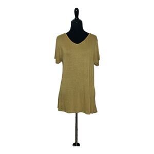 Active USA ochre yellow v neck short sleeves t shirt size M
